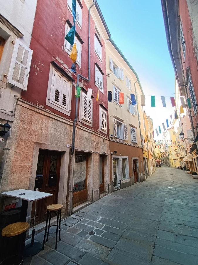 La Tana Di Alice Múggia Exterior foto