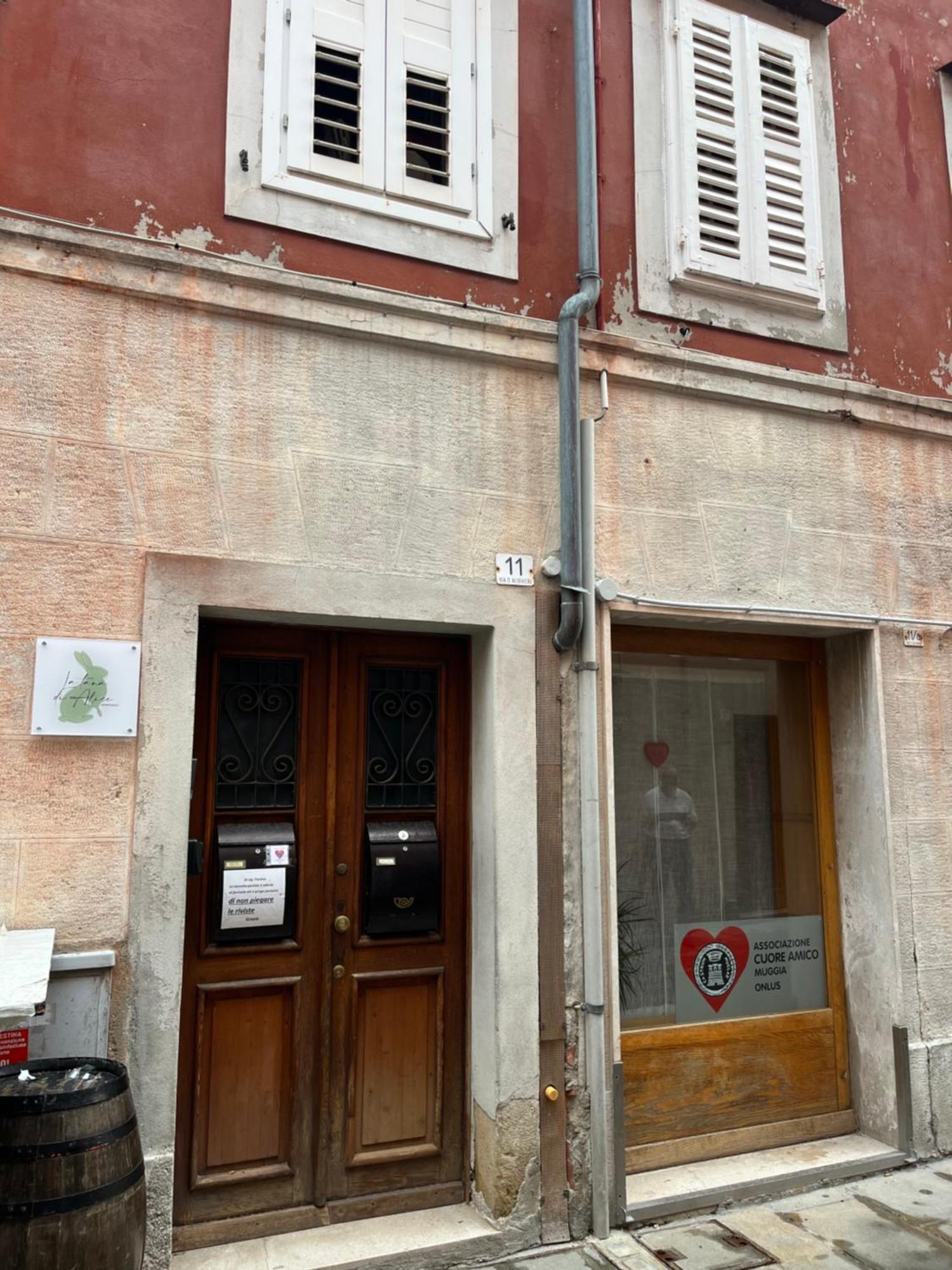 La Tana Di Alice Múggia Exterior foto